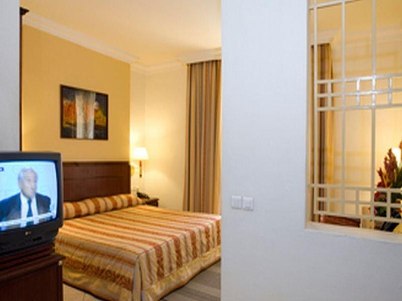 Grand Hotel Bamako Zewnętrze zdjęcie